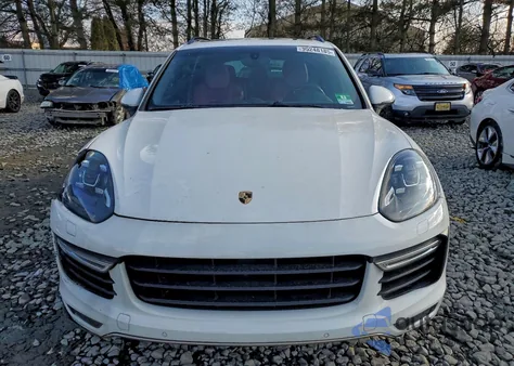 2015 Porsche Cayenne Turbo z USA, uszkodzony, nr VIN WP1AC2A26FLA82720